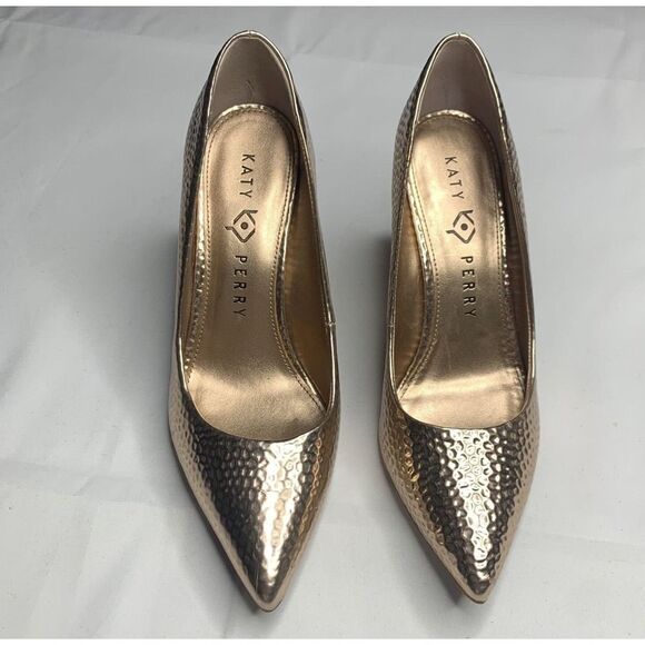 Katy Perry The Sissy Hammered-Emboss Rose Gold Pointed Shoes High Heels Size 7.5 - Picture 1 of 9